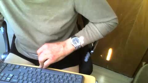 Snapshot of muller520 chatting on 05-01-26, 11:59 muller520 online show from 05-01-26, 11:59
