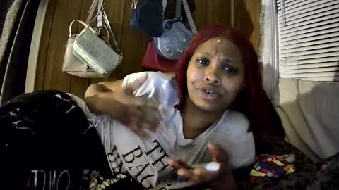 Snapshot of mumnxdor chatting on 02-09-26, 06:06 mumnxdor online show from 02-09-26, 06:06