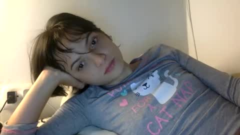 Snapshot of munchi_ chatting on 12-09-24, 11:15 online show from 12-09-24, 11:15