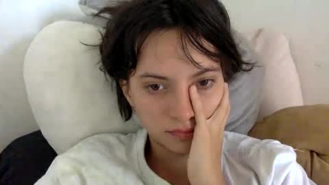 Snapshot of munchi_ chatting on 01-07-25, 01:57 online show from 01-07-25, 01:57