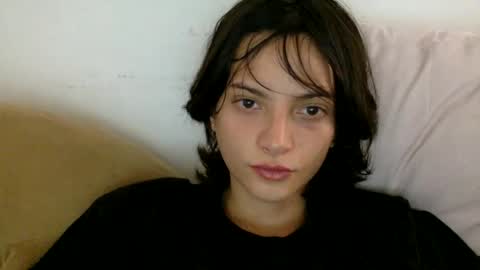 Snapshot of munchi_ chatting on 01-28-25, 03:25 online show from 01-28-25, 03:25