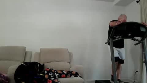 Bearded online show from 04-10-26, 12:21