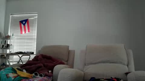 Snapshot of munchies420 chatting on 06-01-26, 04:09 Bearded online show from 06-01-26, 04:09