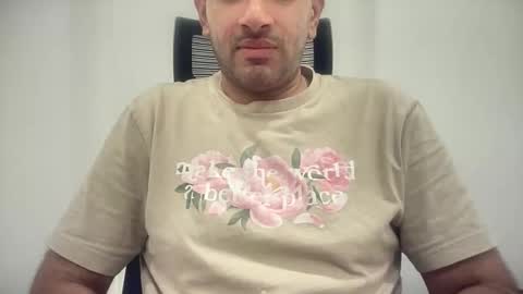 munnabobby2008 online show from 11-10-25, 05:01