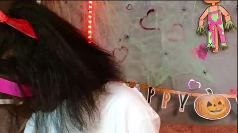 Leidy online show from 10-27-25, 06:45