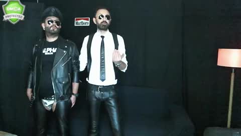 Snapshot of muratturkei chatting on 12-22-24, 01:45 MasterBros online show from 12-22-24, 01:45