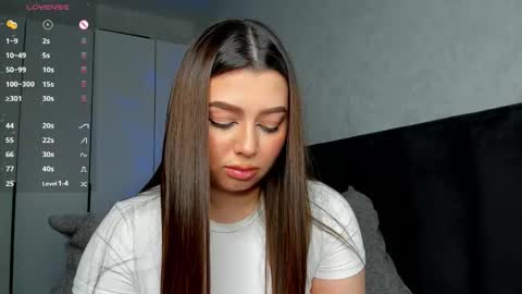 Kaya online show from 10-31-25, 09:27