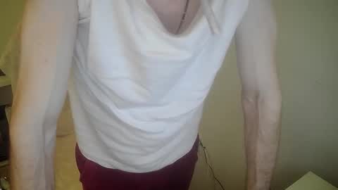Snapshot of murcianito chatting on 03-03-26, 04:57 murcianito online show from 03-03-26, 04:57