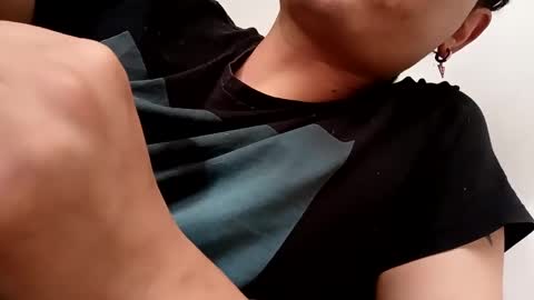 Snapshot of murfialdo chatting on 12-31-24, 12:46 Sebastian online show from 12-31-24, 12:46