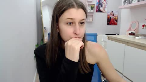 muriel_elvin online show from 10-01-25, 10:21