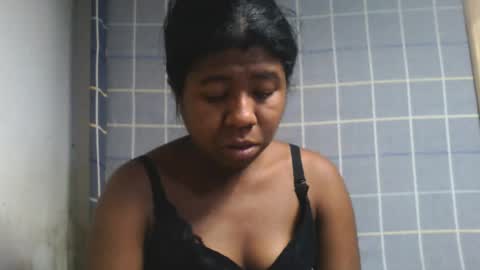Snapshot of murielleee chatting on 07-07-26, 08:51 murielleee online show from 07-07-26, 08:51