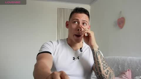 muscle_king_cum online show from 04-11-26, 03:38