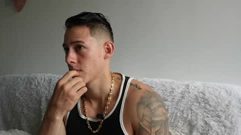 Snapshot of muscle_king_cum chatting on 06-05-26, 02:23 muscle_king_cum online show from 06-05-26, 02:23