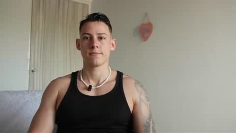 Snapshot of muscle_king_cum chatting on 06-11-26, 01:31 muscle_king_cum online show from 06-11-26, 01:31