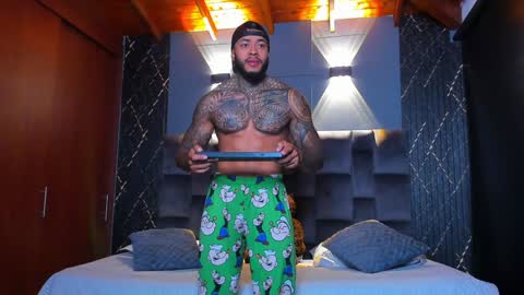 Nick online show from 12-25-24, 03:49