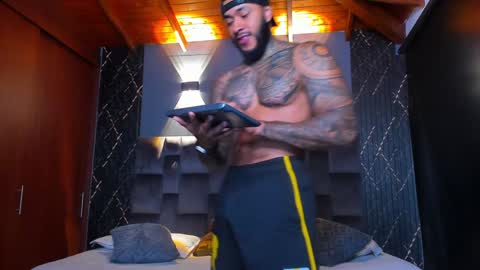 Nick online show from 01-09-25, 03:01