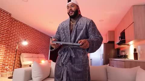 Nick online show from 10-03-25, 11:40