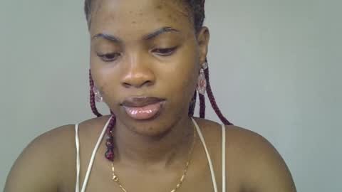 muscle_queen0 online show from 03-03-26, 07:47