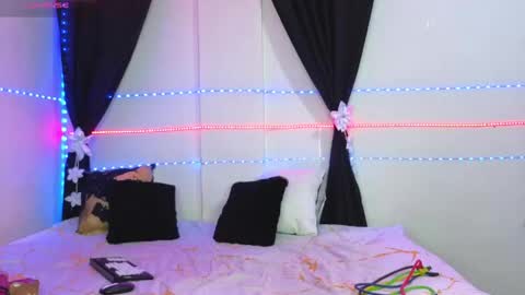 Snapshot of muscle_stenolagnia chatting on 05-22-26, 06:31 call me tom online show from 05-22-26, 06:31