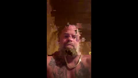 Snapshot of muscledick40 chatting on 01-19-25, 02:49 muscledick40 online show from 01-19-25, 02:49