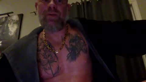 Snapshot of muscledick40 chatting on 02-23-25, 03:13 muscledick40 online show from 02-23-25, 03:13