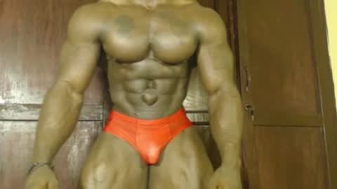 musclegod23 online show from 10-18-25, 12:02