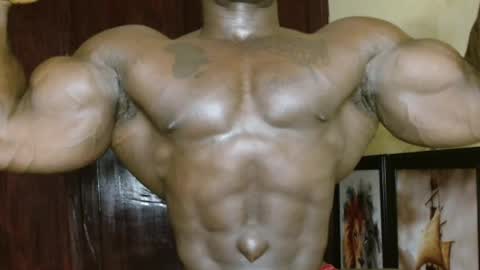 musclegod23 online show from 03-19-26, 01:31