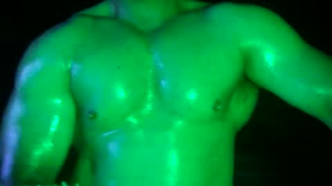 Snapshot of muscles_hulk chatting on 04-15-26, 09:59 Hulk Muscles - NEW ACCOUNT online show from 04-15-26, 09:59