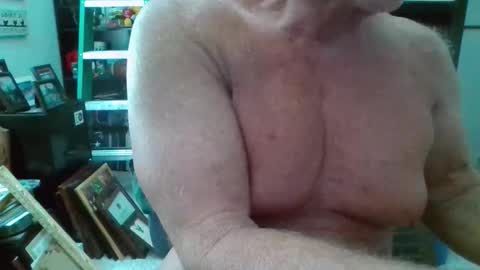 musclesandlittledick online show from 04-01-26, 05:32