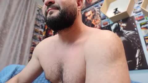 Snapshot of muscular_bear chatting on 02-05-26, 04:28 Chris online show from 02-05-26, 04:28
