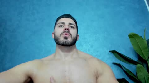 muscularmaster onlyfans online show from 01-27-25, 11:00