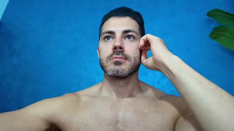 Snapshot of muscularmaster chatting on 06-15-26, 09:50 muscularmaster onlyfans online show from 06-15-26, 09:50
