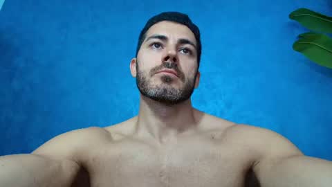 Snapshot of muscularmaster chatting on 06-20-26, 10:23 muscularmaster onlyfans online show from 06-20-26, 10:23