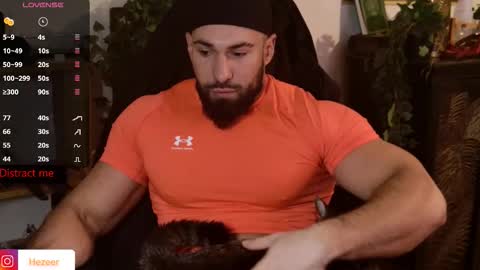 Snapshot of musculusx chatting on 11-26-25, 02:18 Musculus online show from 11-26-25, 02:18