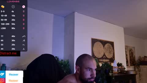 Snapshot of musculusx chatting on 12-14-25, 08:57 Musculus online show from 12-14-25, 08:57