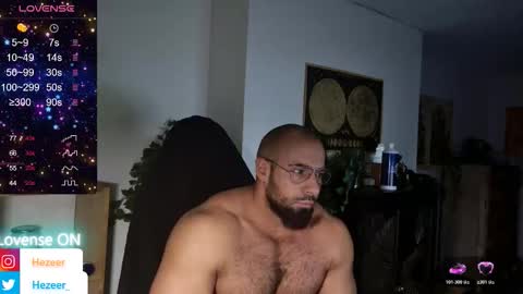 Snapshot of musculusx chatting on 01-15-26, 04:44 Musculus online show from 01-15-26, 04:44