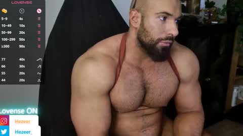 Snapshot of musculusx chatting on 02-04-26, 11:31 Musculus online show from 02-04-26, 11:31