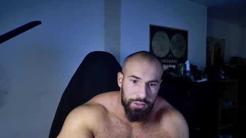 Snapshot of musculusx chatting on 02-07-26, 02:32 Musculus online show from 02-07-26, 02:32