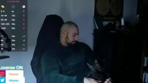 Snapshot of musculusx chatting on 02-10-26, 04:55 Musculus online show from 02-10-26, 04:55