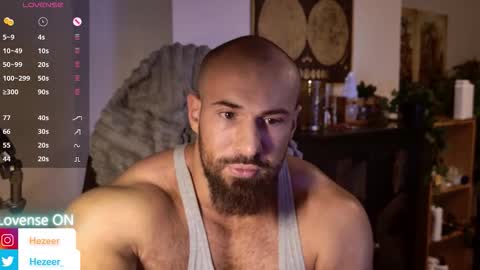 Snapshot of musculusx chatting on 02-15-26, 03:09 Musculus online show from 02-15-26, 03:09