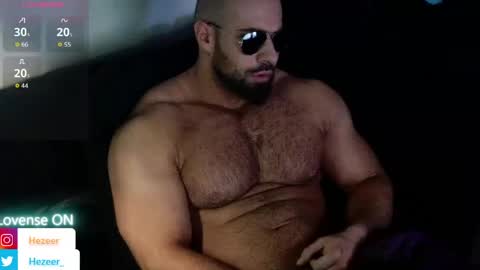 Snapshot of musculusx chatting on 03-23-26, 09:46 Musculus online show from 03-23-26, 09:46