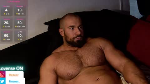 Snapshot of musculusx chatting on 04-03-26, 12:03 Musculus online show from 04-03-26, 12:03