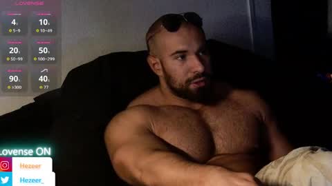 Snapshot of musculusx chatting on 04-04-26, 12:09 Musculus online show from 04-04-26, 12:09