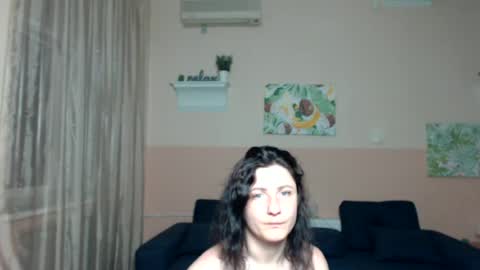 Snapshot of muse_kity_jeneva chatting on 06-27-26, 06:13 Jeneva online show from 06-27-26, 06:13