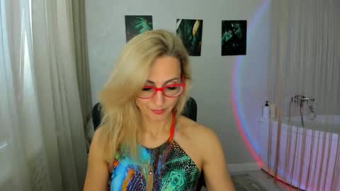 Diana online show from 03-11-26, 11:27