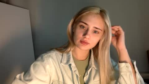 Snapshot of musescorner chatting on 12-05-25, 04:36 musescorner online show from 12-05-25, 04:36