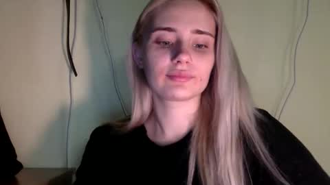 Snapshot of musescorner chatting on 01-13-26, 04:45 musescorner online show from 01-13-26, 04:45