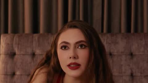 Snapshot of musesolis chatting on 11-14-25, 10:40 MuseSolis online show from 11-14-25, 10:40