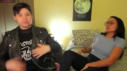 Snapshot of musicayluna chatting on 02-15-25, 11:06 VALENTINA Luna online show from 02-15-25, 11:06
