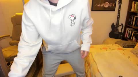 Snapshot of musicayluna chatting on 11-14-25, 03:27 VALENTINA Luna online show from 11-14-25, 03:27